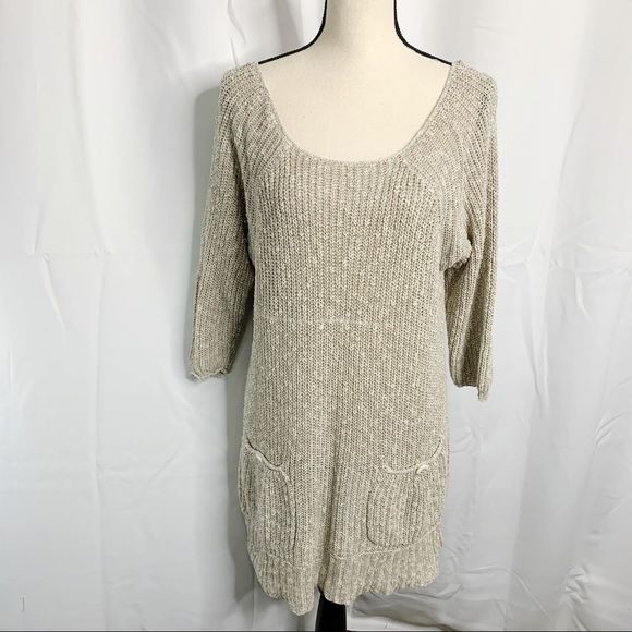 Free People Sweaters - Free People M Knit Pocket Back Button Sweater Free People Sweaters - Free People M Knit Pocket Back Button Sweater
